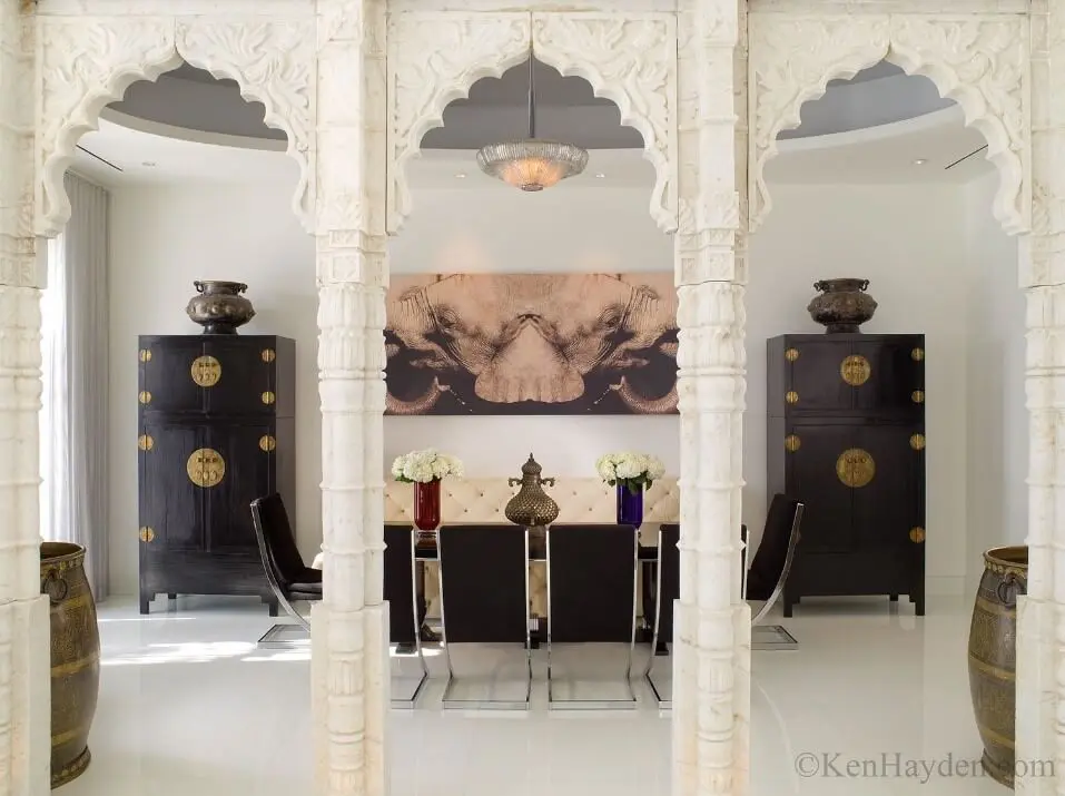 Arch Separator between living and dining rooms