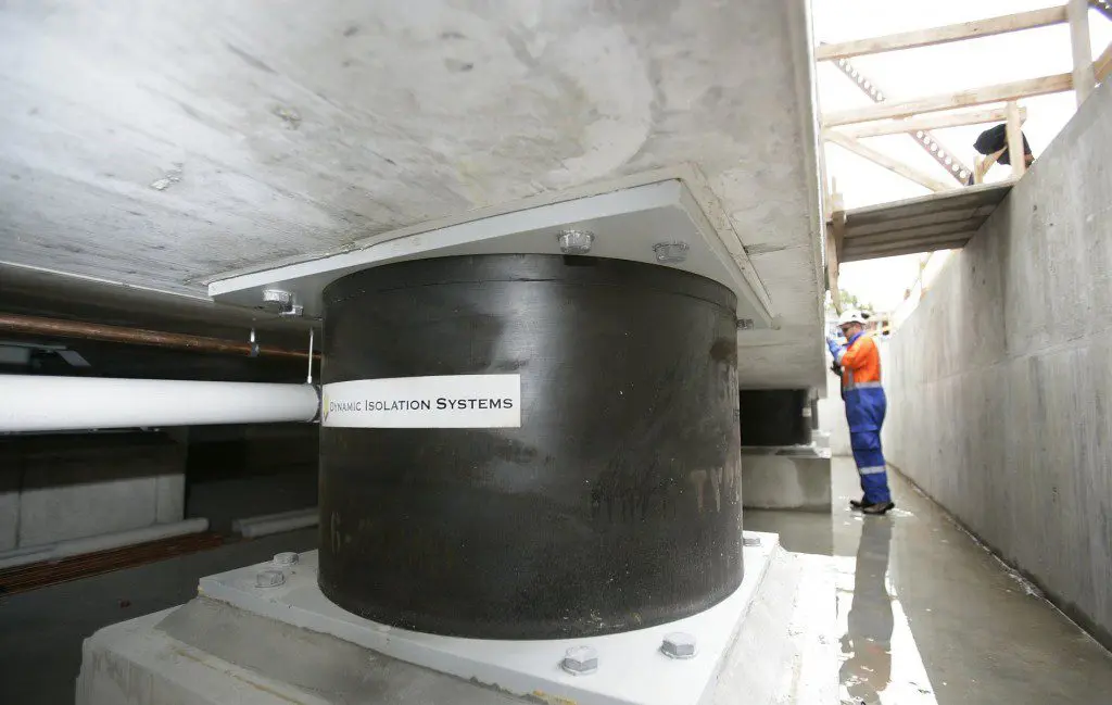 Building seismic base isolator