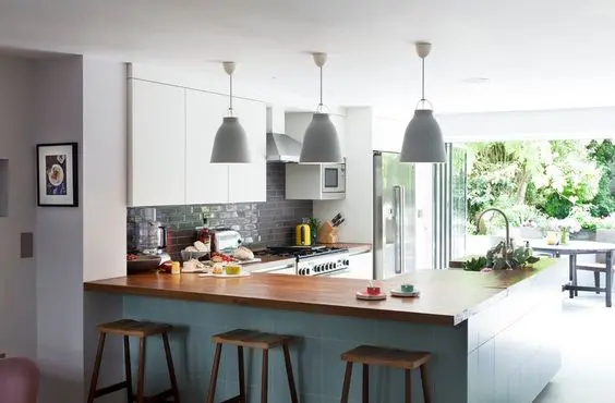 U-Shaped Kitchen Layout