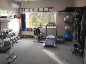 Things you need to have in a Home Gym-1