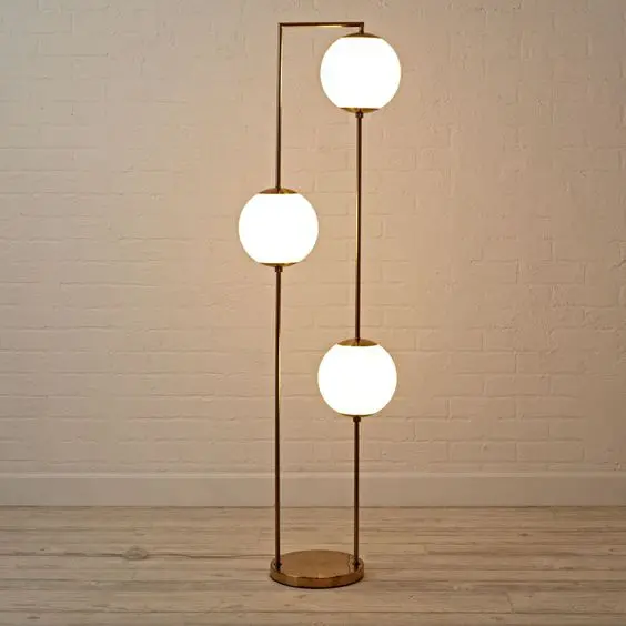 Loop shaped floor Lamp ideas