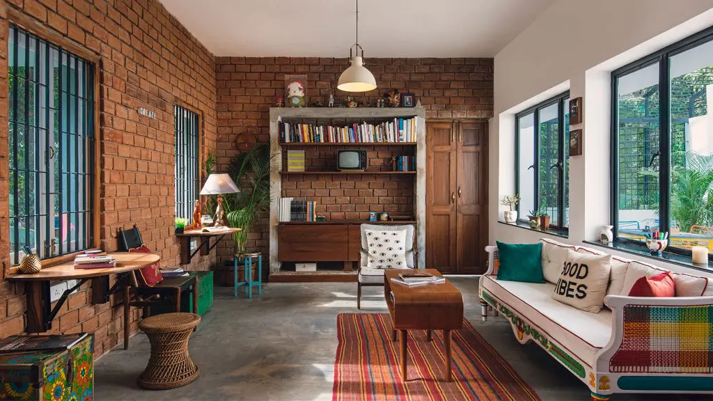 Use of Floor to ceiling sized glazings to tackle hot summers