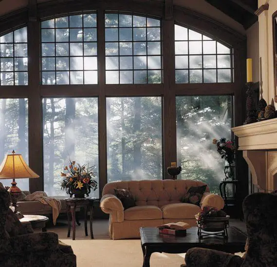 Wall with full of windows for natural ventilation