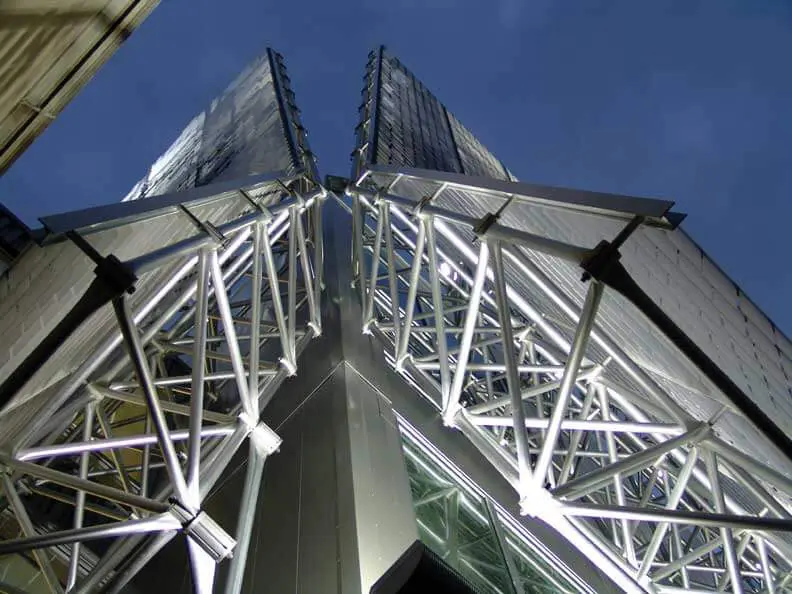 Kinetic Structural Frames made of Aluminium