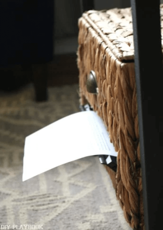 Jute storage seating in compact homes