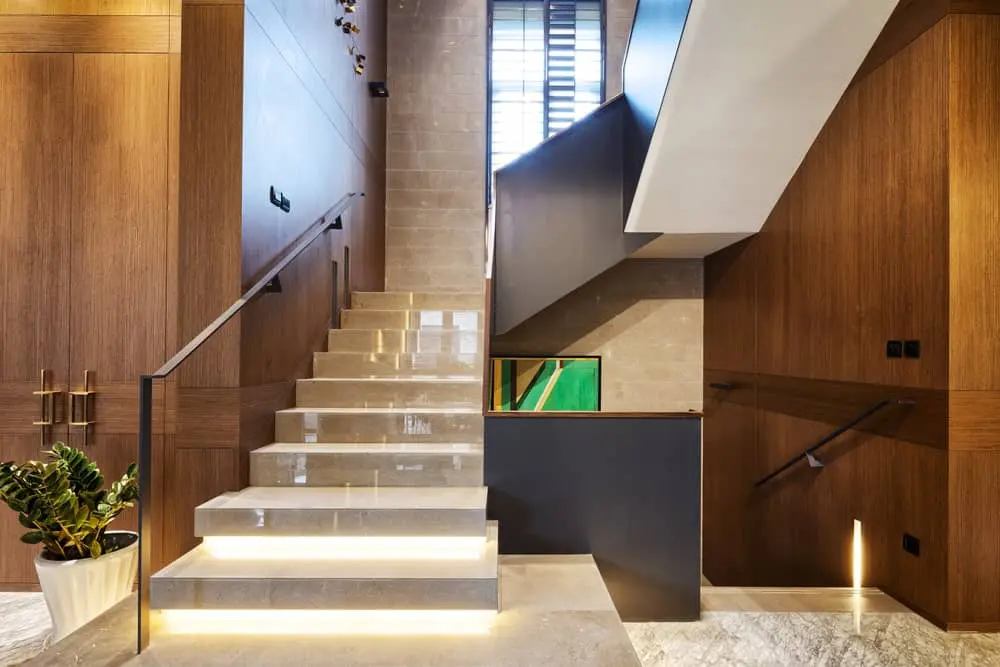 picture of lights in stairs