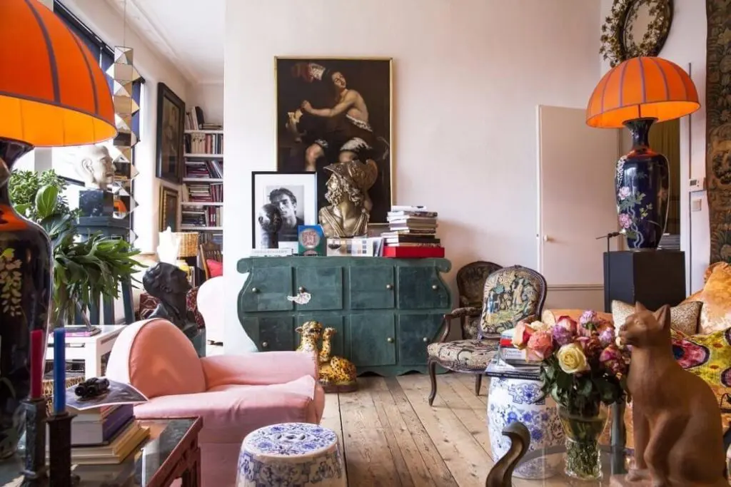 picture with maximum Home decor