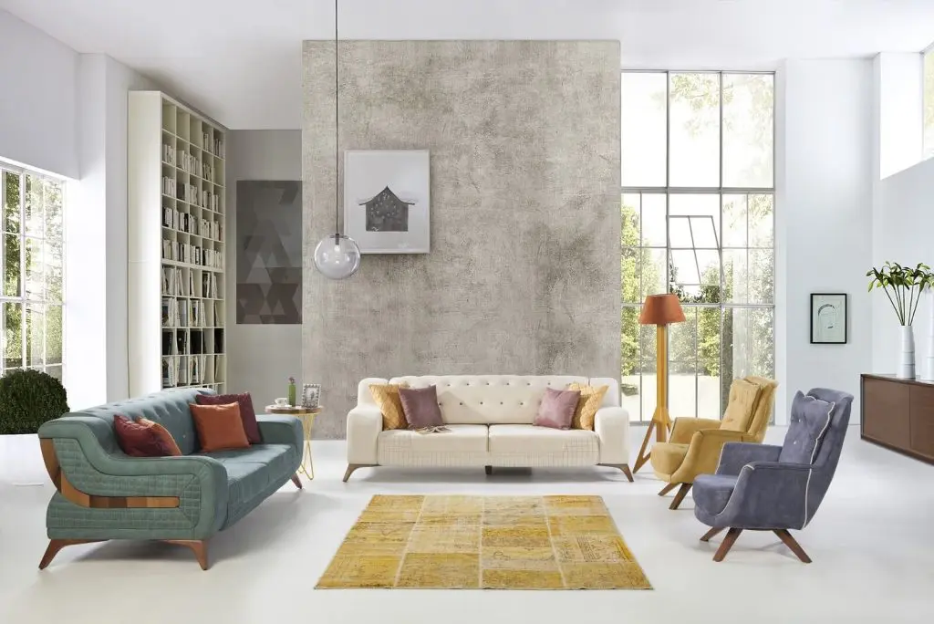 Picture of living area with some furniture and empty space