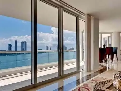 insulated glass incorporated in home