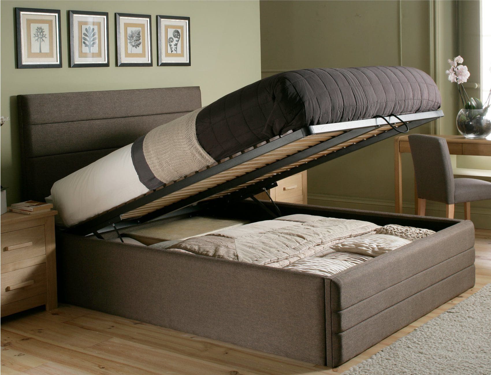 Hydraulic Storage-Bed