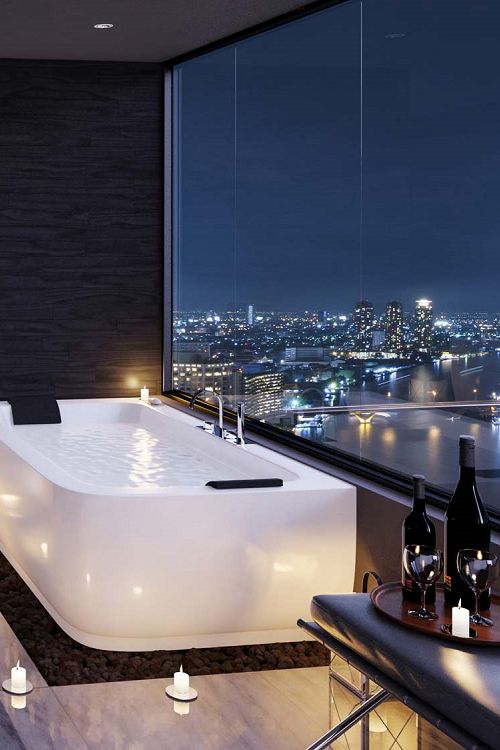 Bathroom tub with an Outdoor view form Penthouse