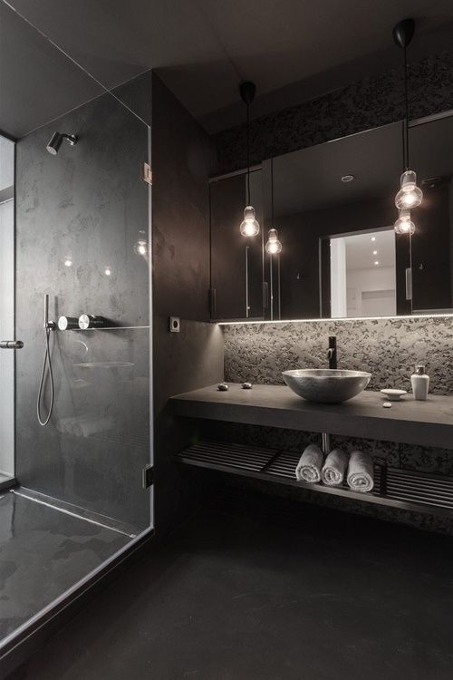 Black coloured interiors for Bathroom area