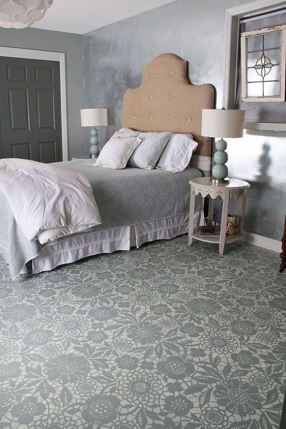 Flower pattern design flooring painting in Bedroom
