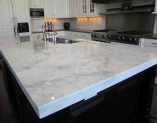 Kitchen Countertopmade of Quartz