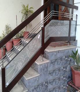 Wooden handrail with Glass embeded