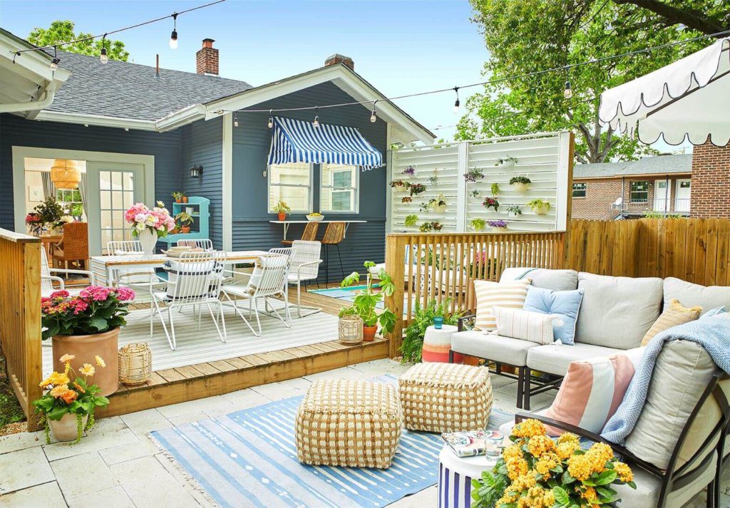 Outdoors painted in neutral colors to give a vibrant look