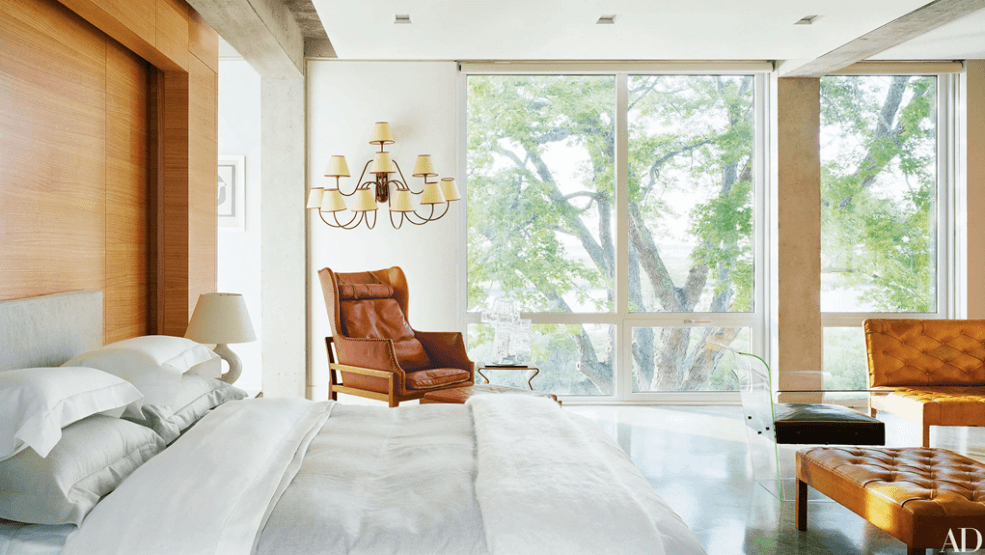 Huge windows placed in the bedrooms for plenty natural lighting