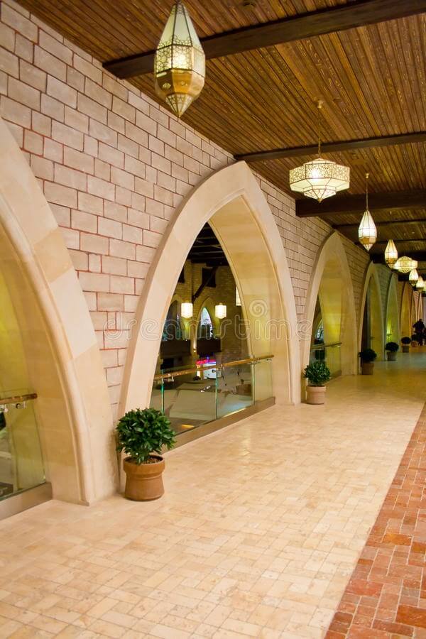 Pointed gothic arch lobby in lobby area