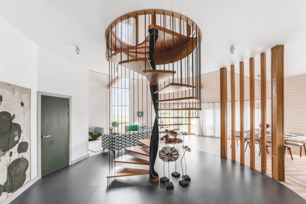 Spiral Staircase next to the dining area in the center of room