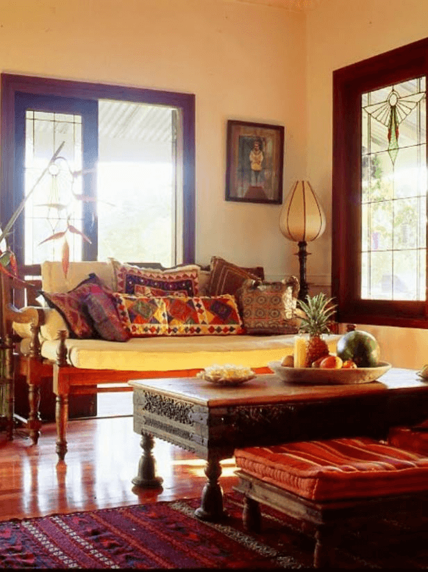 Decorated living room with indian interior from tradional times with moldings